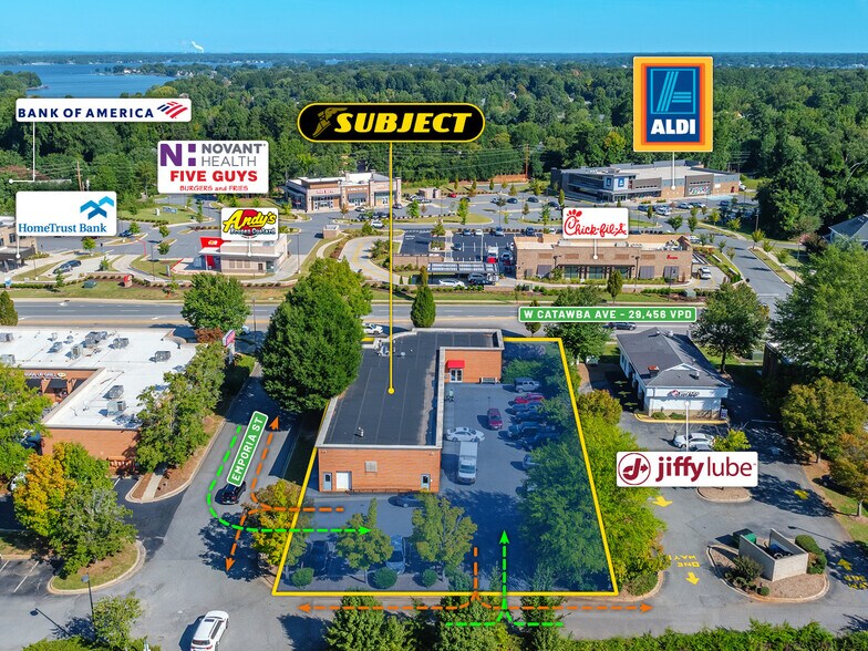 More Photos Of 20110 W Catawba Ave, Cornelius Auto Repair For Sale