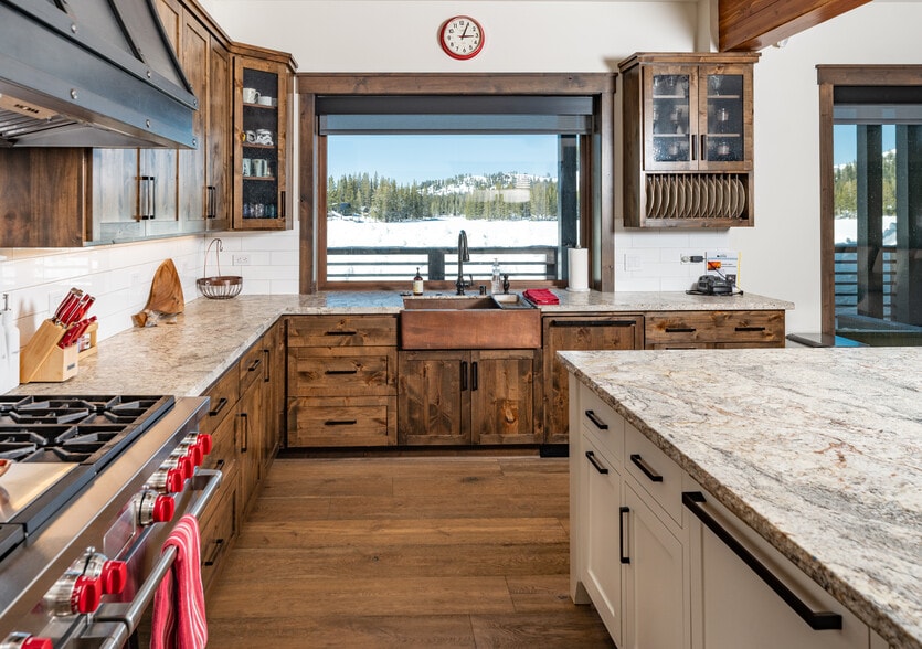 More Photos Of 1111 Soda Springs Rd, Soda Springs Hospitality For Sale