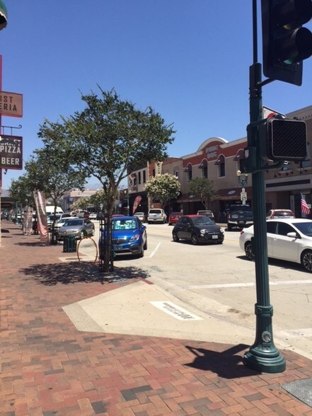 More Photos Of 100 S Citrus Ave, Covina Office For Sale