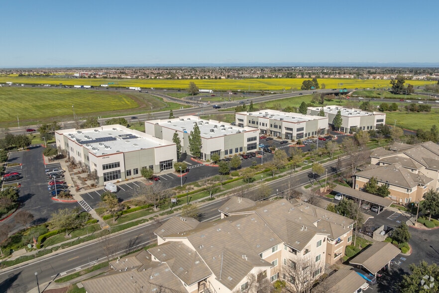 More Photos Of 4650-4698 Duckhorn Dr, Sacramento Research And Development For Sale