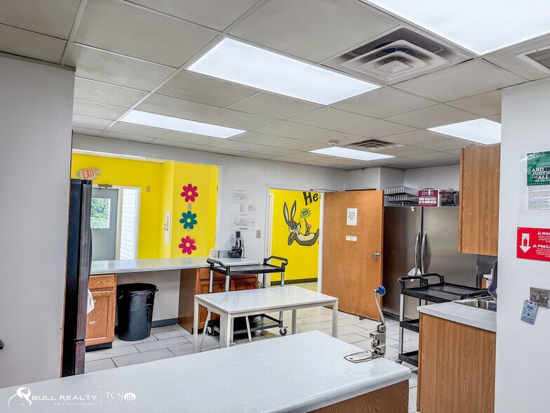 More Photos Of 431 Brownlee Rd, Jackson Daycare Center For Sale