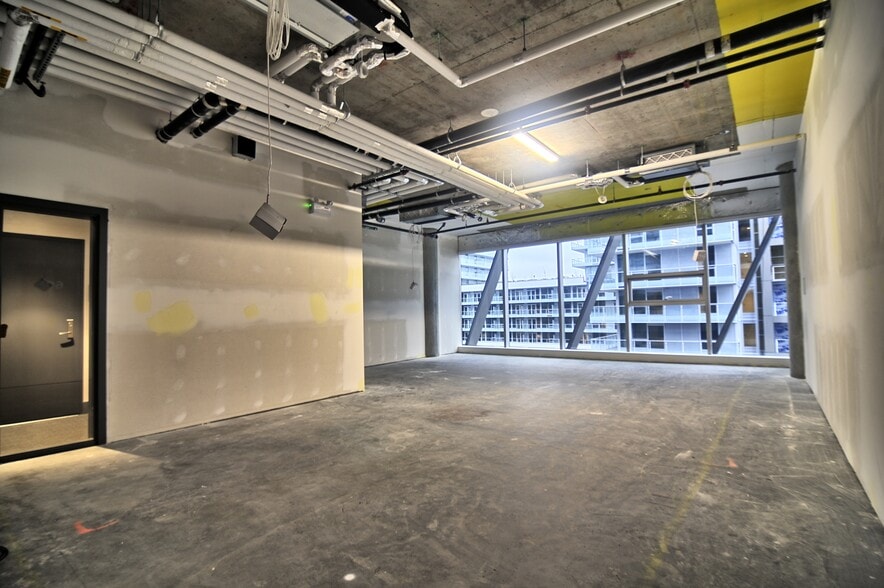 More Photos Of 6388 No. 3 Rd, Richmond Office For Sale