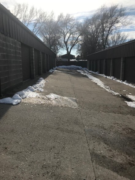 More Photos Of 2087 N Main St, Sunset Freestanding For Sale