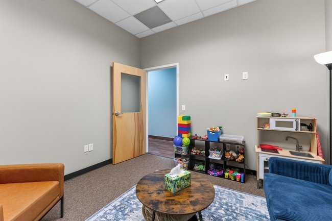 More Photos Of 108 Gateway Blvd, Mooresville Office For Lease