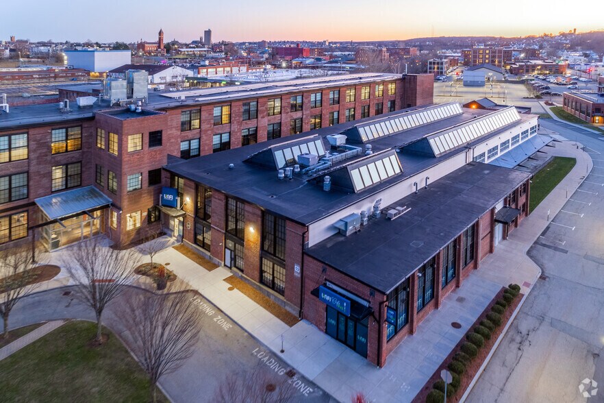 More Photos Of 313-317 Iron Horse Way, Providence Medical For Lease