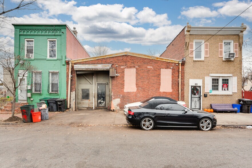 More Photos Of 300-328 Kaighns Ave, Camden Storefront Retail Residential For Sale