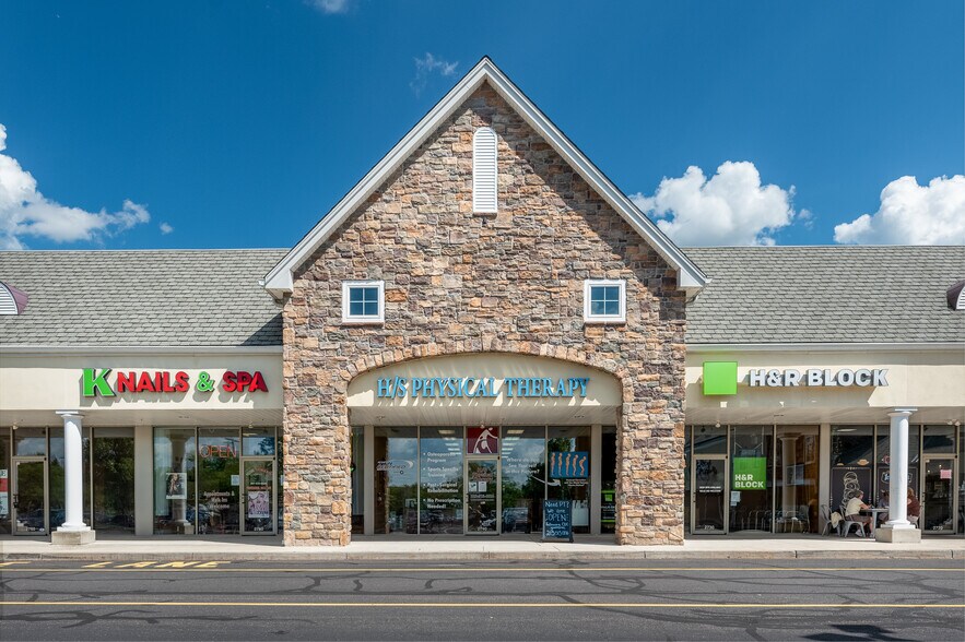 More Photos Of 2700-2870 Shelly Rd, Harleysville Unknown For Lease