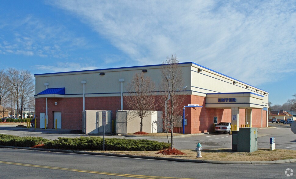 More Photos Of 109 Gainsborough Sq, Chesapeake Unknown For Lease