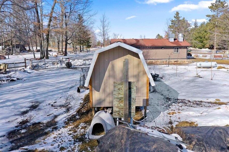 More Photos Of W11375-A W11375-A County Road X Rd, Crivitz Sports And Entertainment For Sale