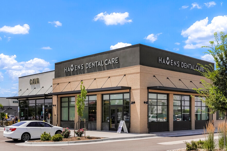 More Photos Of 4871 Tower Rd, Denver Fast Food For Sale