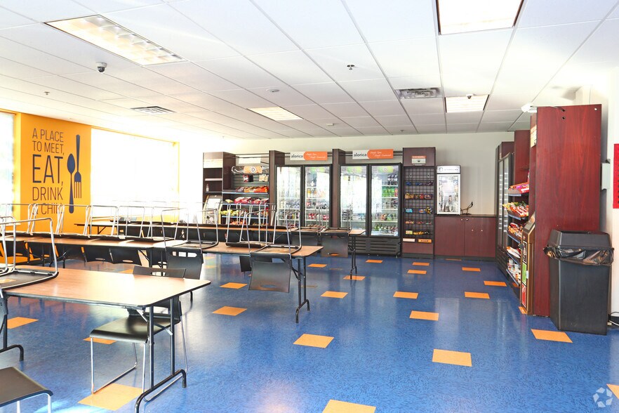 More Photos Of 5104 N Blythe Ave, Fresno Office For Sale