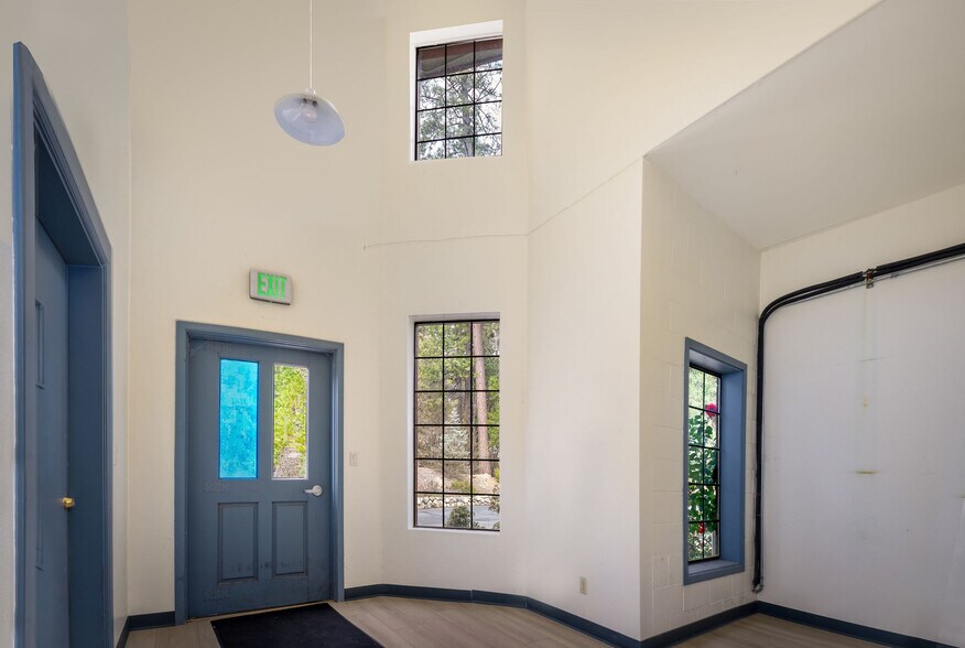 More Photos Of 870 Gold Flat Rd, Nevada City Research And Development For Sale