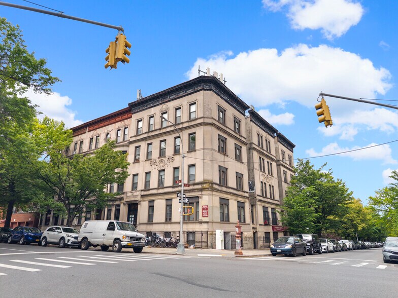More Photos Of 702-704 Eighth Ave, Brooklyn Apartments For Sale