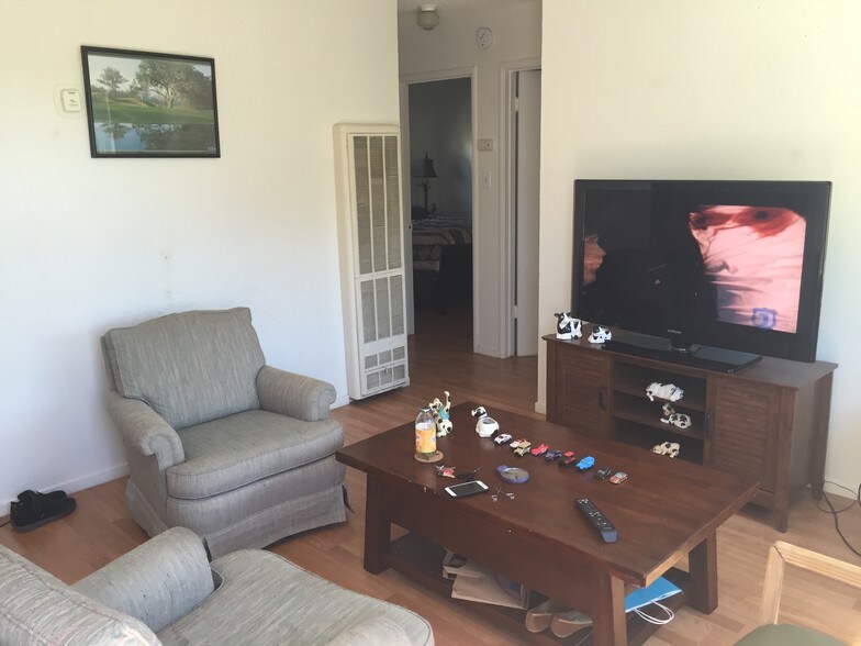 More Photos Of 6820 7th Ave, Rio Linda Apartments For Sale