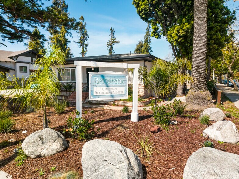 More Photos Of 22427 Montgomery St, Hayward Congregate Senior Housing For Sale