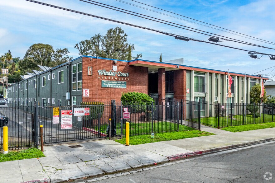 Primary Photo Of 6638-6646 MacArthur Blvd, Oakland Apartments For Sale