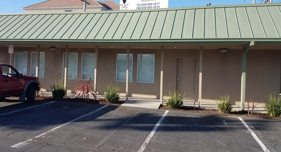 More Photos Of 819 Mitten Rd, Burlingame Office For Lease
