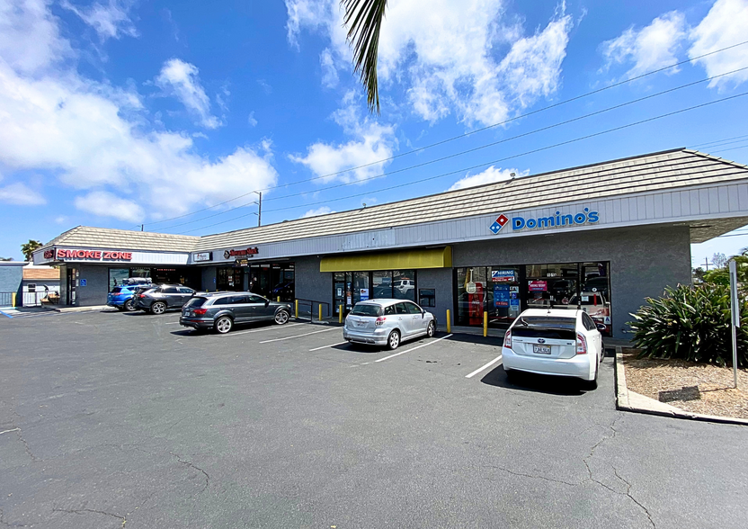 Primary Photo Of 2015 Garnet Ave, San Diego General Retail For Lease