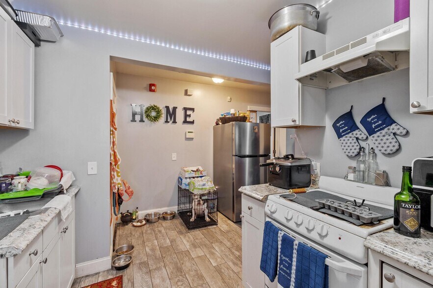 More Photos Of 22 Goddard St, Southbridge Apartments For Sale