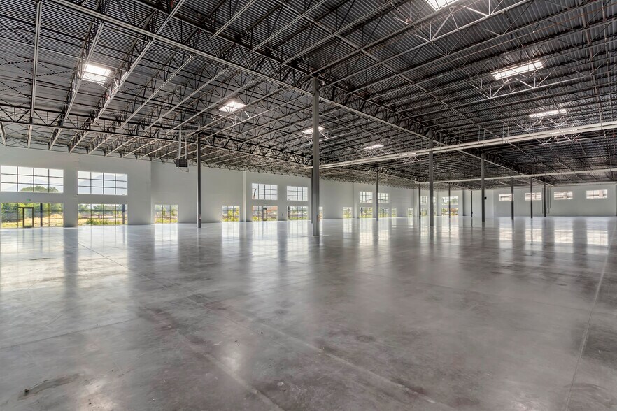 More Photos Of 626 W Stockman Way, Ogden Distribution For Lease