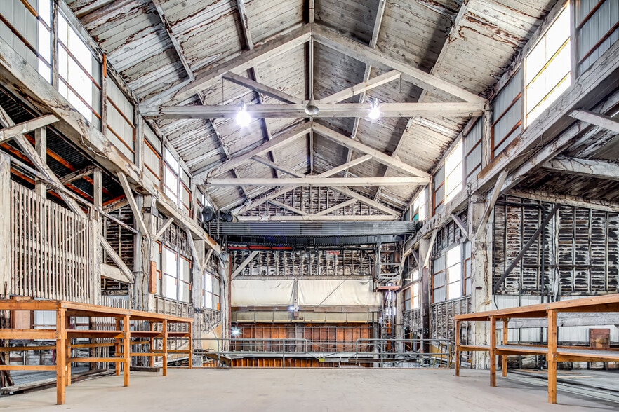 More Photos Of 3301 1st Ave S, Seattle Manufacturing For Lease