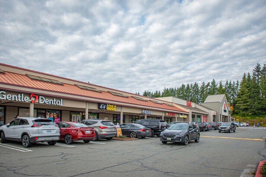 More Photos Of 6917-6979 Coal Creek Pky SE, Newcastle General Retail For Lease