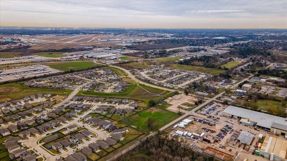 More Photos Of 7117 Almeda Genoa Rd, Houston Land For Sale