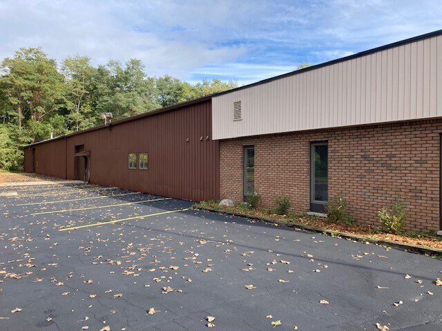 More Photos Of 862 Lenox Ave, Portage Manufacturing For Sale