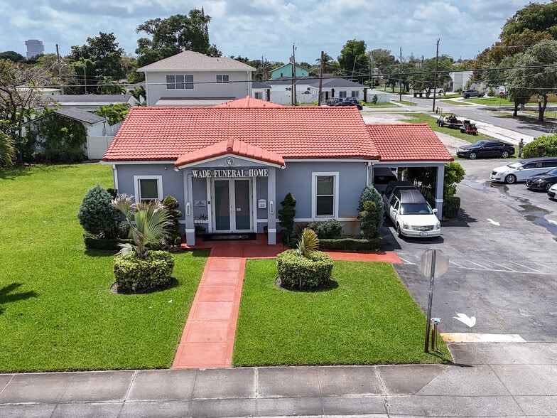 More Photos Of 315 Pembroke Rd, Hallandale Funeral Home For Sale