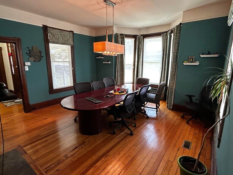 More Photos Of 609 S Main St, Culpeper Office Residential For Sale