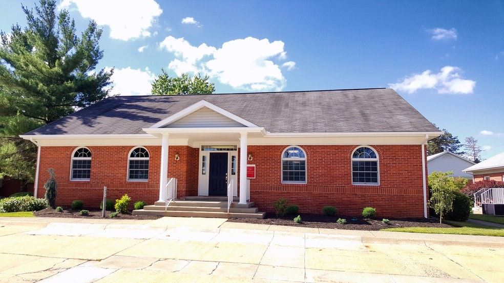 Primary Photo Of 312 N Cleveland Massillon Rd, Akron Medical For Lease