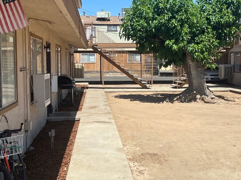More Photos Of 4419 E Hamilton Ave, Fresno Apartments For Sale