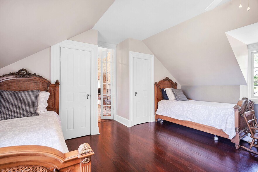 More Photos Of 1902 Jefferson Pike, Brunswick Lodge Meeting Hall For Lease