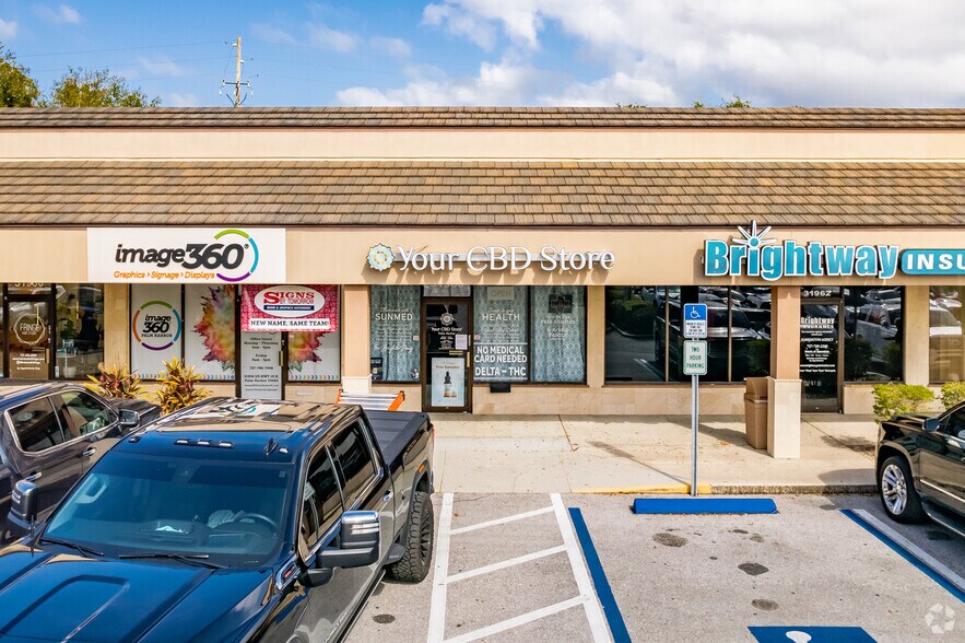 More Photos Of 31918 US Highway 19 N, Palm Harbor Unknown For Lease
