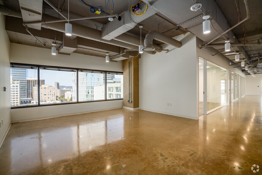 More Photos Of 701 Brazos St, Austin Office For Lease
