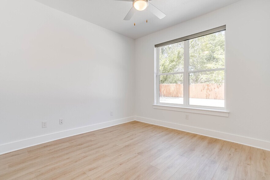 More Photos Of , Fort Worth Multifamily For Sale