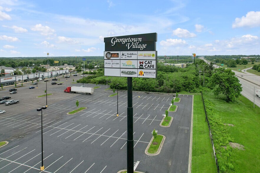 More Photos Of 401 Outlet Center Dr, Georgetown General Retail For Lease