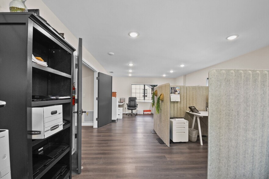 More Photos Of 3000 N Ponce De Leon Blvd, Saint Augustine Storefront Retail Office For Lease