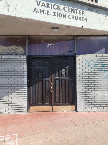 More Photos Of 2812-2816 Havenscourt Blvd, Oakland Storefront Retail Residential For Sale