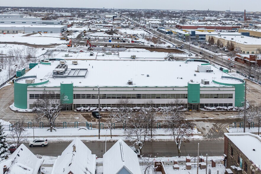 More Photos Of 3701 W Burnham St, West Milwaukee Industrial For Lease