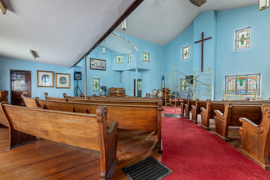 More Photos Of 500 E High St, Saint Marys Religious Facility For Sale