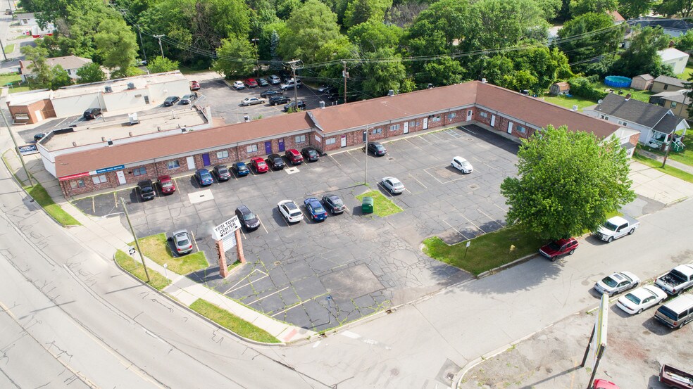 Primary Photo Of 317 Ecorse Rd, Ypsilanti Office For Sale