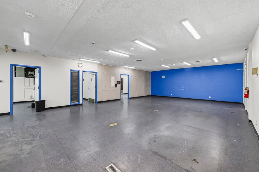 More Photos Of 300 Pendleton Way, Oakland Office For Sale
