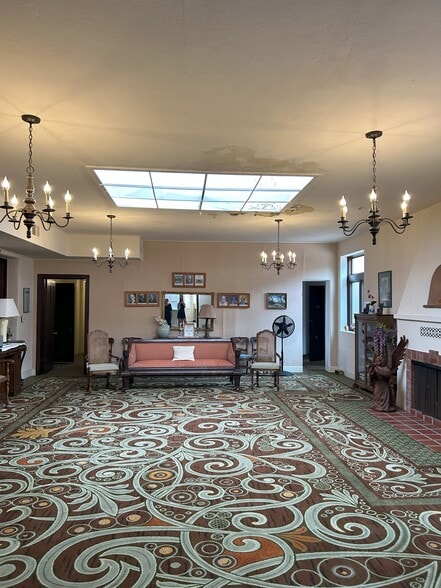 More Photos Of 1216 Cave St, La Jolla Religious Facility For Sale