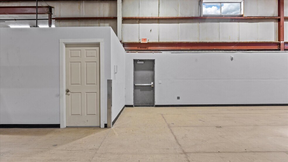 More Photos Of 287 27 Rd, Grand Junction Warehouse For Lease