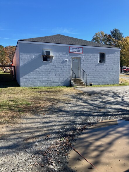 Primary Photo Of 1615 S Fayetteville St, Asheboro Industrial For Lease