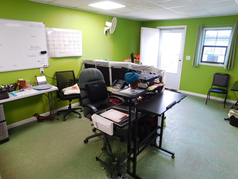 More Photos Of 12114 Krocus St, Fountain Flex For Sale