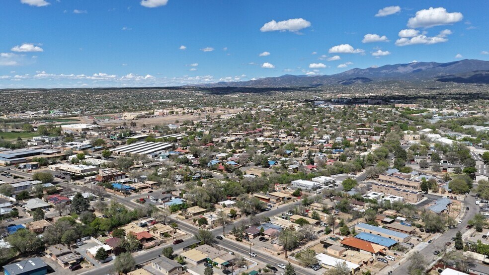 More Photos Of 1607 5th St, Santa Fe Apartments For Sale
