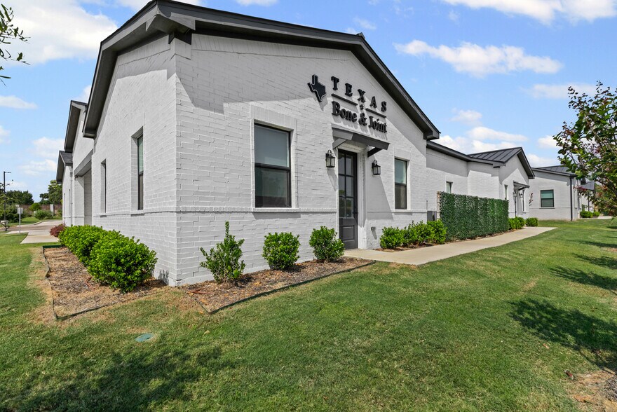 More Photos Of 1210 N Kimball Ave, Southlake Medical For Sale