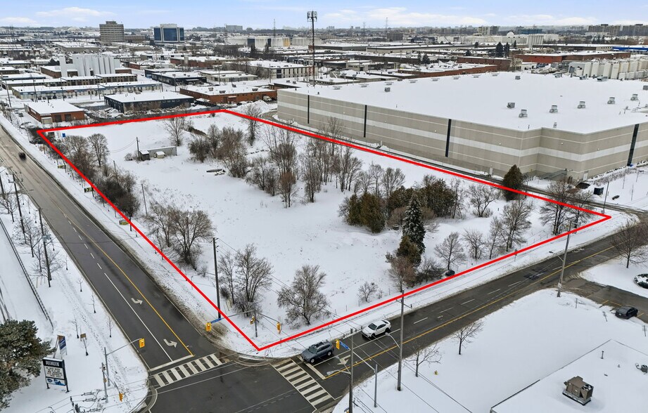 More Photos Of 601 Supertest Rd, Toronto Land For Sale